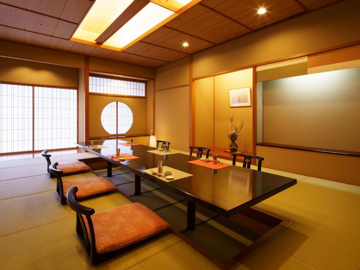 Minoya Hotel Yahiko Екстериор снимка