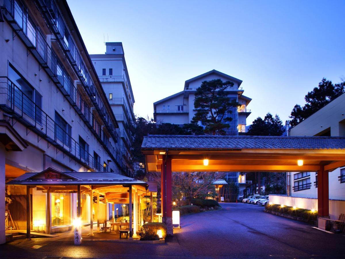 Minoya Hotel Yahiko Екстериор снимка
