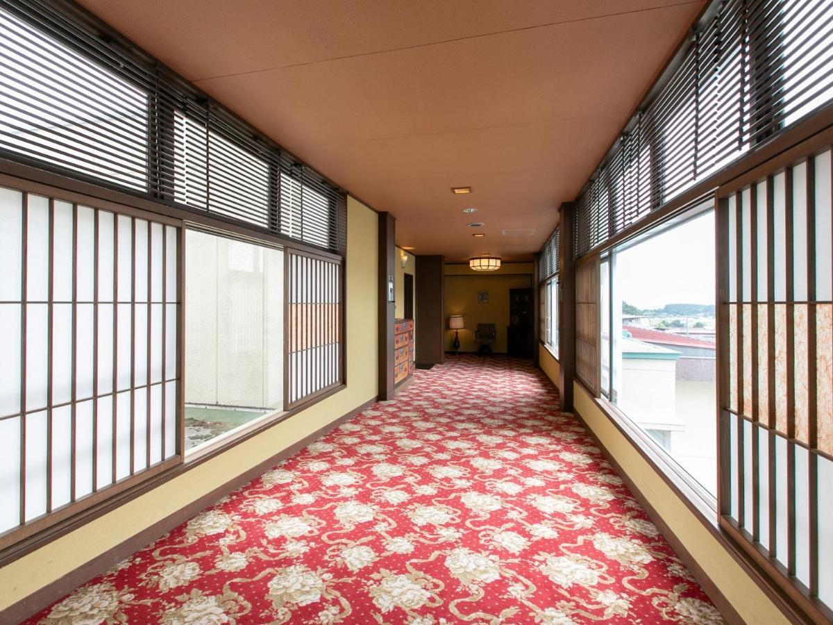 Minoya Hotel Yahiko Екстериор снимка